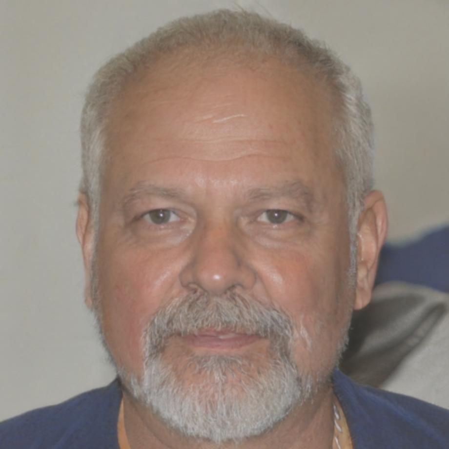 Andrei Popescu, mentor în dezvoltare personală și productivitate