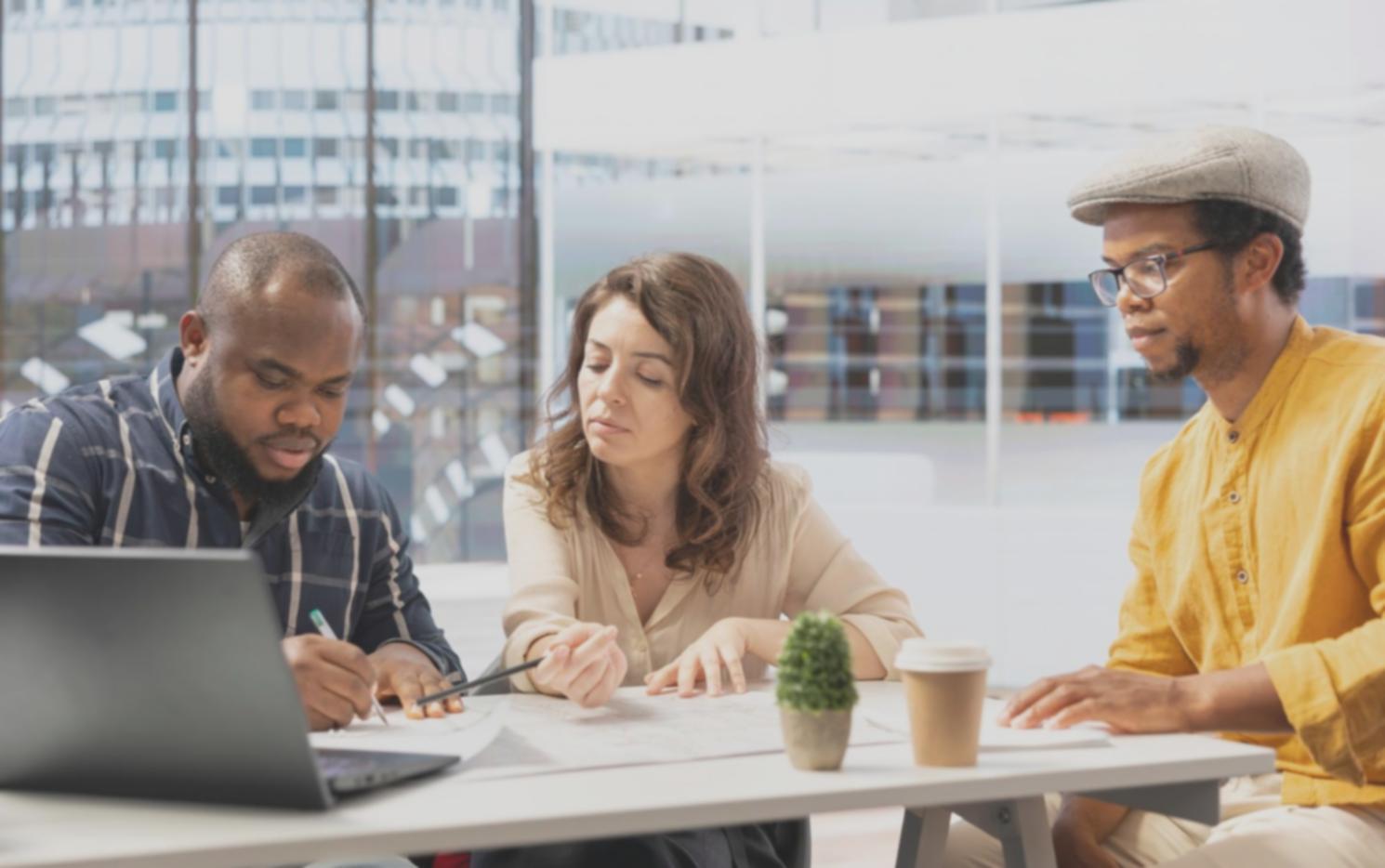 Momentul în care cineva își ia primul angajament serios către o viață mai organizată